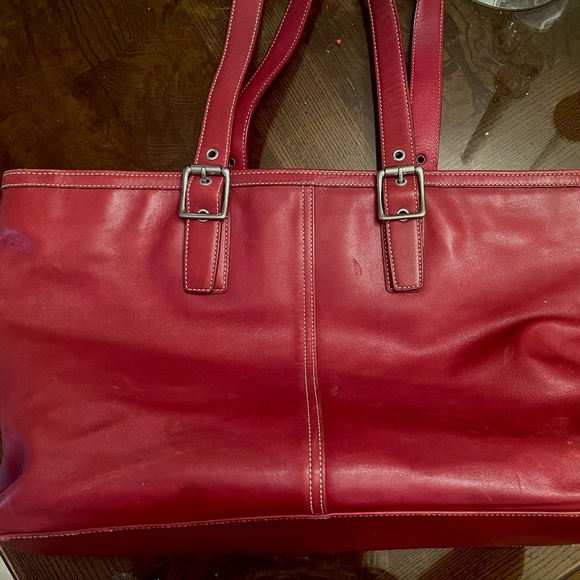 Coach Handbags - Vintage Coach Burgundy Bag with White Stitching